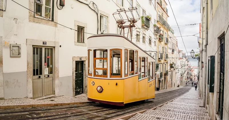 Où voyager seul pas cher en Europe : les villes où le solo ne coûte pas plus cher